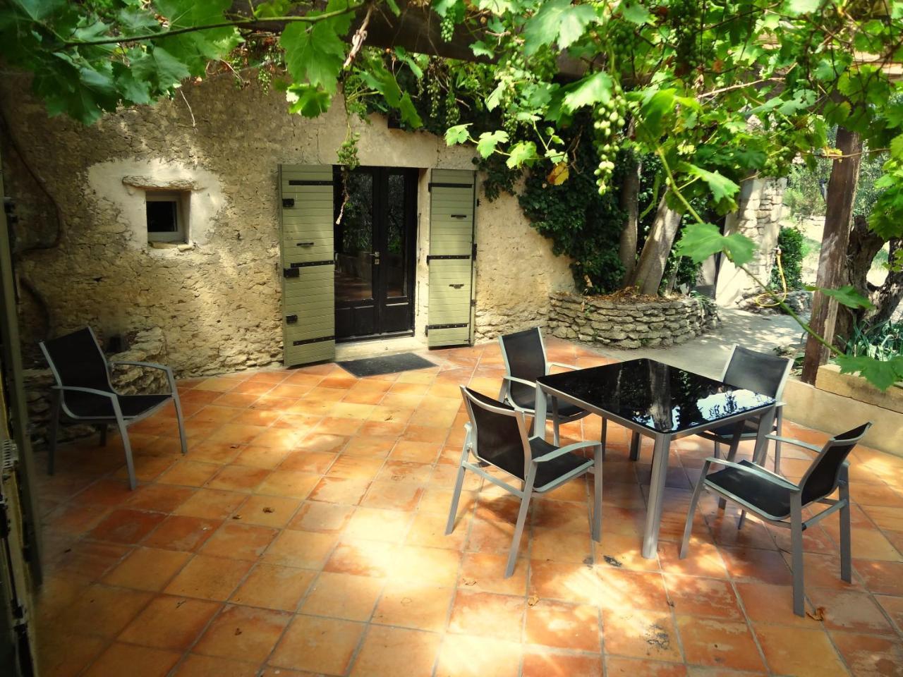 Les Olives Appartement Uzès Buitenkant foto